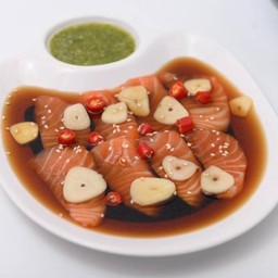 แซลมอนดองโชยุ