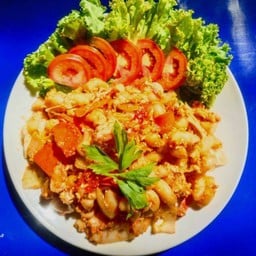 ผัดมักกะโรนี  (หมู) (ไก่)