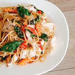 สปาเก็ตตี้ขี้เมา ไก่.