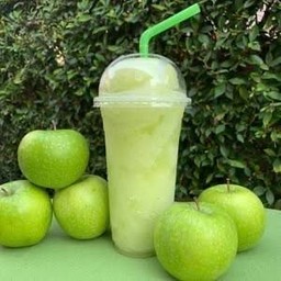 ผลไม้สดปั่น G&G Smoothies (นมหมีชากาแฟ) สาขาตลาดเจ้าพระยาไนท์พลาซ่า