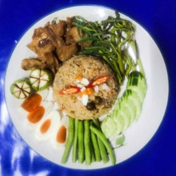 ข้าวน้ำพริกลงเรือ