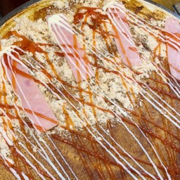 เครปร้อน พริกเผา+หมูหยอง+แฮม