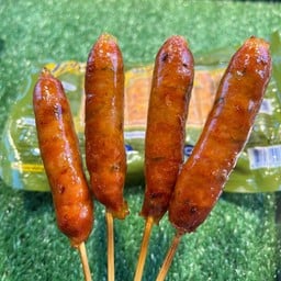 หมูปิ้งนมสดตาเฟิร์สตลาดใต้ ตลาดใต้