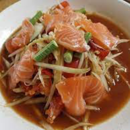 ตำแซลมอน