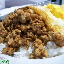 ข้าวหมูสับกะเทียม+ไข่ดาว