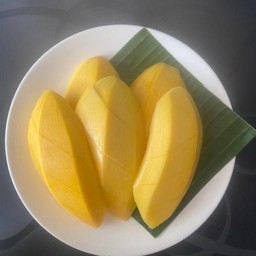 มะม่วงน้ำดอกไม้สุก