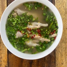 ต้มตีนไก่แซ่บ