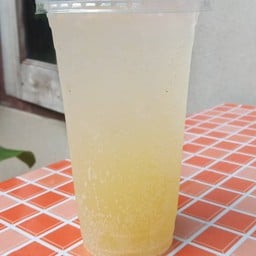 มะนาวน้ำผึ้งโซดา