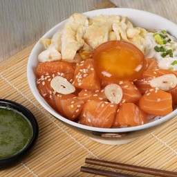 ข้าวแซลมอนเต๋าดองไข่ดองโชยุ