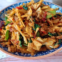 ผัดเผ็ดหน่อไม้ดอง หมูสับ