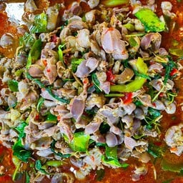 ผัดเผ็ดเครื่องในไก่