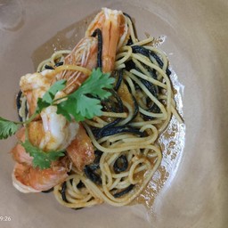 สปาเก็ตตี้ต้มยำมันกุ้งน้ำข้น