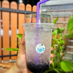 บลูเบอรี่โซดา