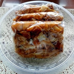 เส้นใหญ่