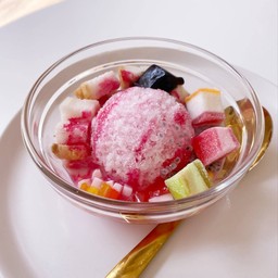 น้ำแข็งไสน้ำแดง+Topping