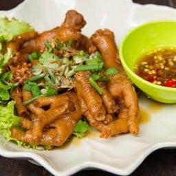 กระเช้าใส่เตี๋ยว ใส่ข้าว ( ส้มตำ & ก๋วยเตี๋ยว & อาหารตามสั่ง )