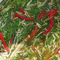 แกงหน่อไม้สด (แกงเปรอะ)