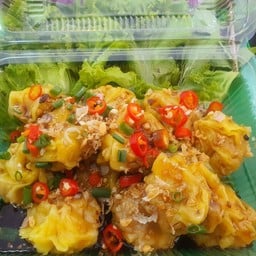 ขนมจีบก๋วยเตี๋ยวหลอดน้องกอข้าว