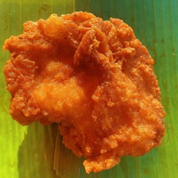 สะโพกไก่ทอดกรอบ