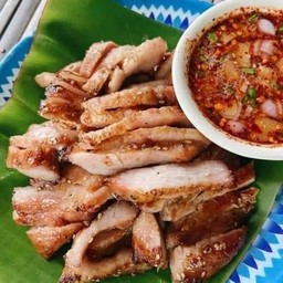 หมูย่างแจ๋วอีสานหอมสุดๆ