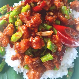 Stir Fried Crispy Chicken With Chili Paste On Rice