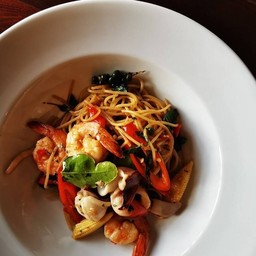 สปาเก๊ตตี้ขี้เมาทะเล