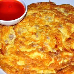 ข้าวไข่เจียว กุ้งสับ,ปลาหมึก