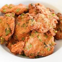 ป้าเล็กผัดกระเพรา สาขาบ้านทิพย์คู้บอน