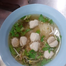 เจ๊ต้อ ก๋วยจั๊บน้ำขัน