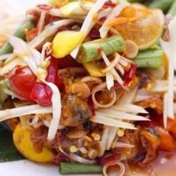 ตำหอยดอง