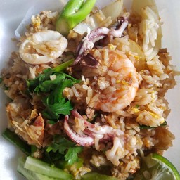 ข้าวผัดทะเล