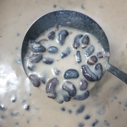 ถั่วดำน้ำกะทิ