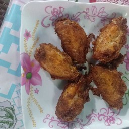 ปีกไก่ทอด