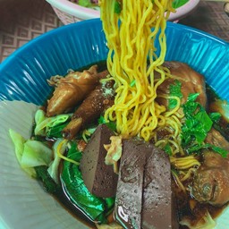 เกมส์+เกต ก๋วยเตี๋ยวไก่มะระ