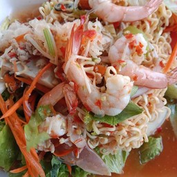 ยำรวมมาม่า