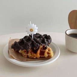 waffle วาฟเฟิลหอมอร่อย-ทรัพย์บุญชัย