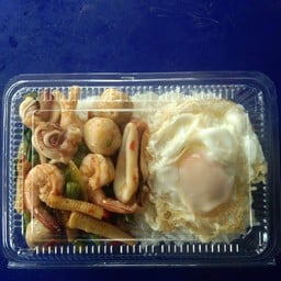 อาหารตามสั่งป้าแก่