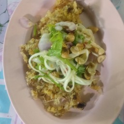 ยำปลาดุกฟู