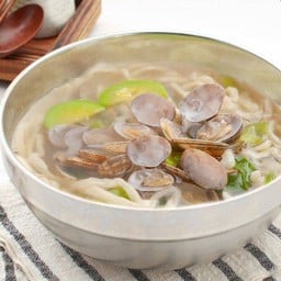 바지락 칼국수Bajirak Kalguksoo