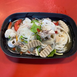 ยำขนมจีนไทย