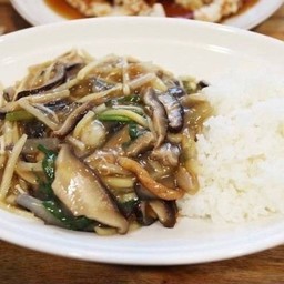 유산슬밥 (곱배기) - ยูซัลซึลบับ (พิเศษ)