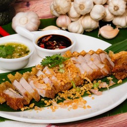 หมูกรอบ ไซส์กลาง (2ขีด)