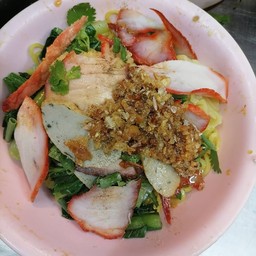 บะหมี่เกี๊ยวหมูแดง