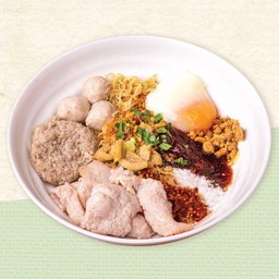 ก๋วยเตี๋ยวต้มยำแห้ง  (ไม่รวมไข่)