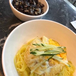 삼선짜장 (곱배기) - ซัมซอนจาจัง (พิเศษ)