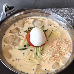 콩국수 (곱배기) - คงกุกซู (พิเศษ)