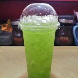 กีวี่โซดา