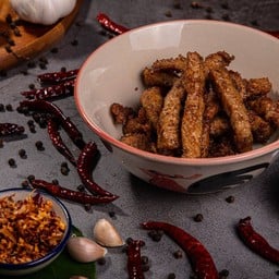 หมูทอดพริกไทยดำ