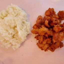 ร้านกะเพราทัมมะดา