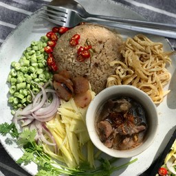 ข้าวคลุกกะปิ